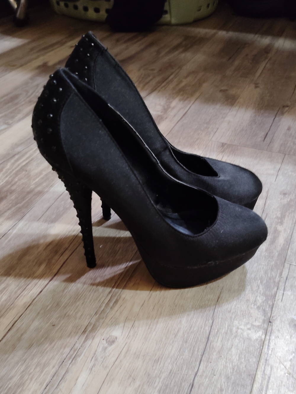 Black Studded Platform High Heel Pumps - Women's Fashion Heels